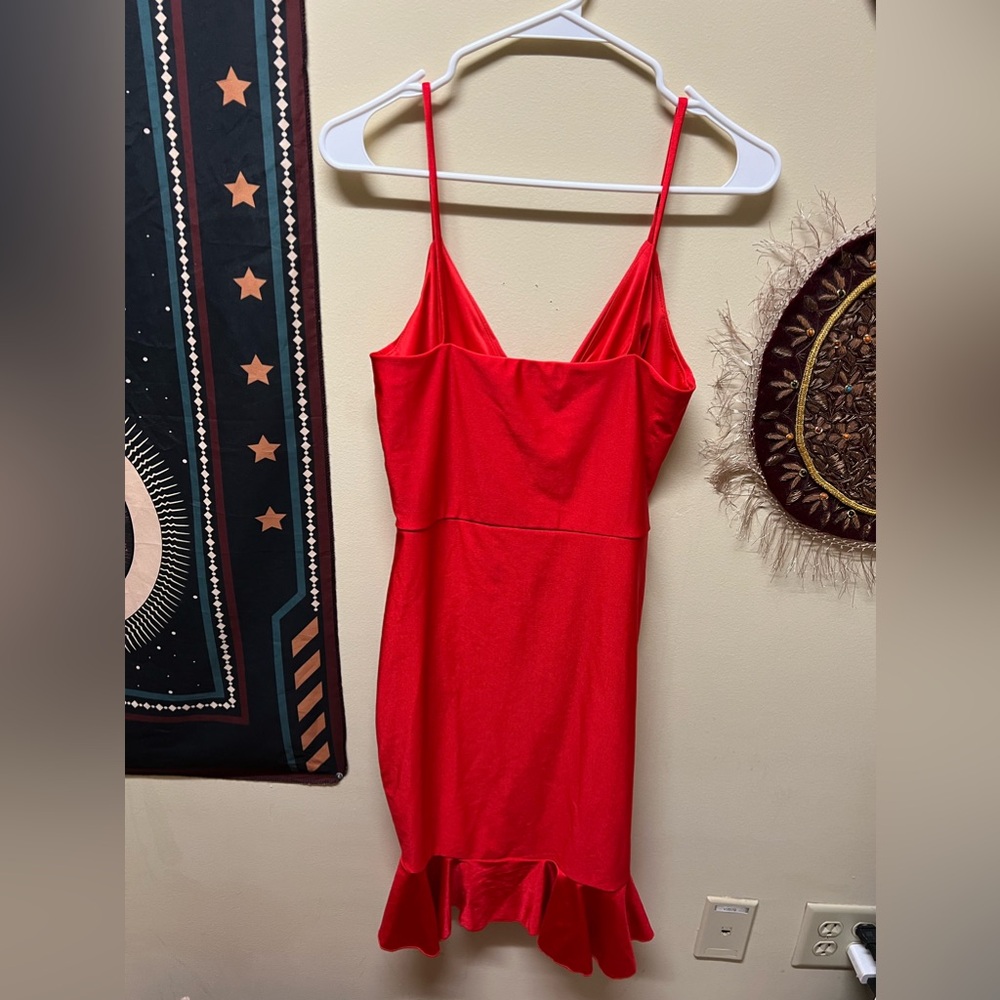 Dress - Picture 3 of 5